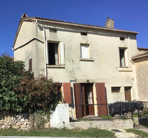 Maison 70m2 située dans un petit village.