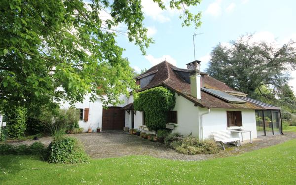 Maison à vendre    6 pièces •  Maslacq