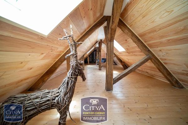 Location maison 6 pièces de 190.62m²