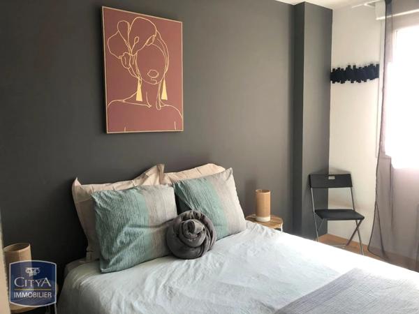 Appartement à louer 3 pièces 60.17m² Tours (37100)