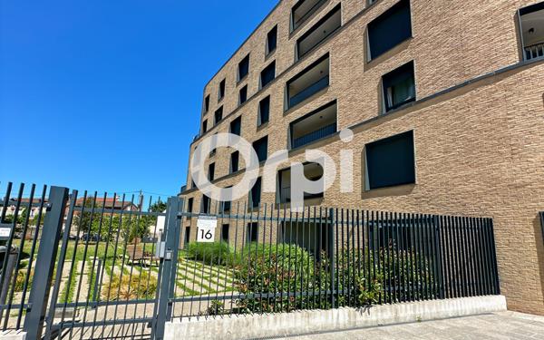 Appartement à vendre    3 pièces • 61,70 m2 Mantes-la-Jolie