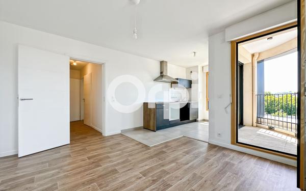 Appartement à vendre    3 pièces • 61,70 m2 Mantes-la-Jolie
