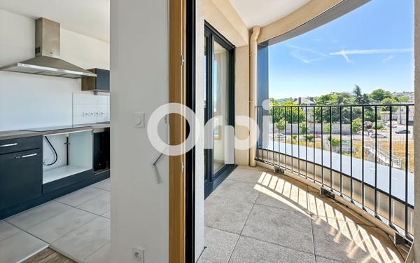Appartement à vendre    3 pièces • 61,70 m2 Mantes-la-Jolie