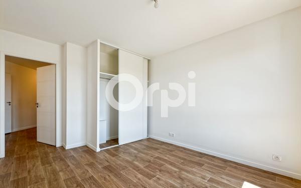 Appartement à vendre    3 pièces • 61,70 m2 Mantes-la-Jolie
