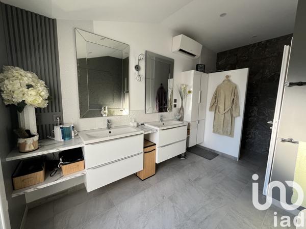 Maison à vendre 6 pièces 141 m² Saint-Jean-de-Monts