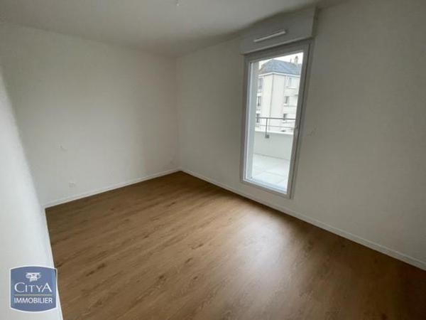 Appartement à louer 3 pièces 78.55m² Angers (49100)