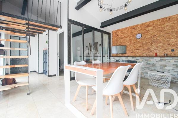 Maison à vendre 6 pièces 207 m² Saint-Affrique