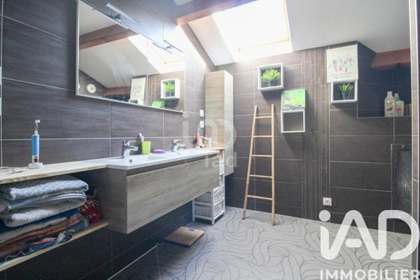 Maison à vendre 6 pièces 207 m² Saint-Affrique