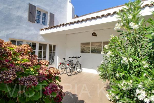 Maison 6 chambres à vendre au Bois-Plage-en-Ré – garage 55 m²