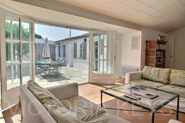 Maison 6 chambres à vendre au Bois-Plage-en-Ré – garage 55 m²