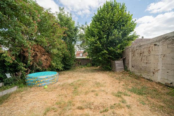 Maison familiale de charme entièrement rénovée de 80 m² -  4 pièces, jardin, 3 terrasses et dépendance aménageable