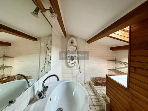 Vente Appartement 3 pièces 146 m2 à Bastia