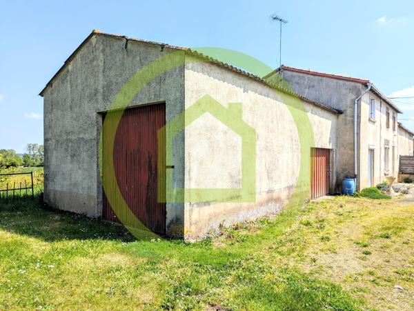 Maison et dépendances à MAULEON (79700)