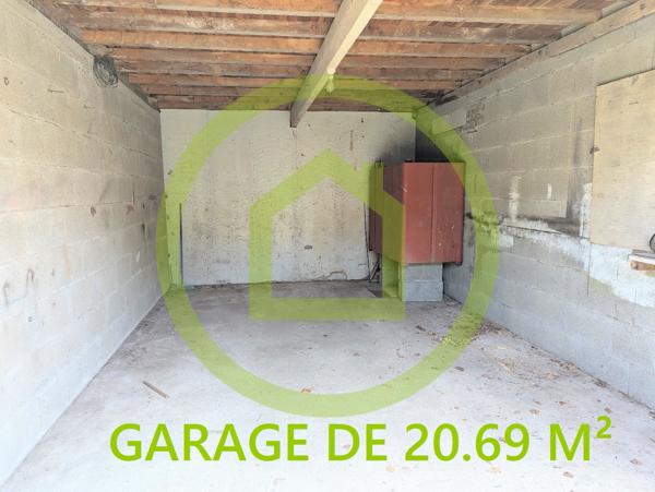 Maison et dépendances à MAULEON (79700)