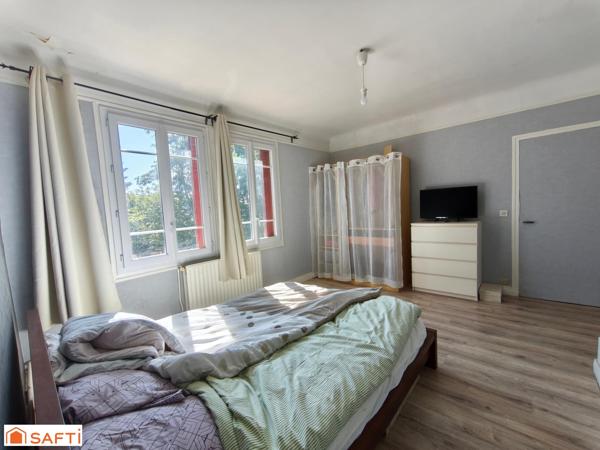 Maison de 130m2, 4 chambres et 2 pieces d'eaux