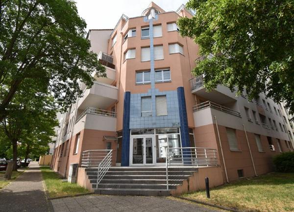 Appartement à louer    1 pièce •  Metz