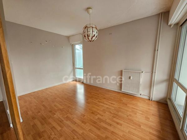 Appartement T1 bis lumineux avec grand balcon – Blanquefort