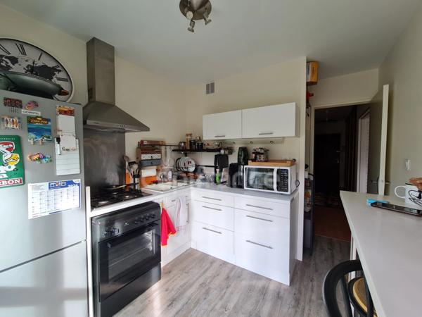 Appartement T1 bis lumineux avec grand balcon – Blanquefort