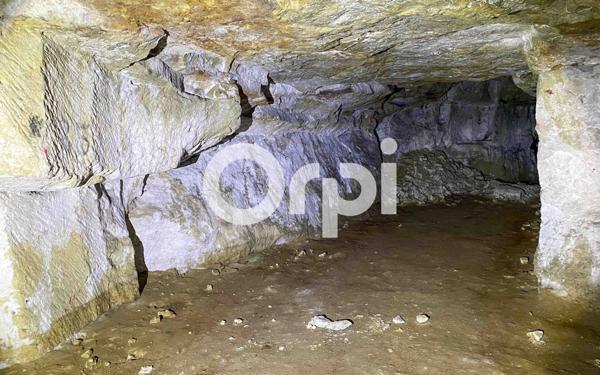 Terrain à vendre    Distré