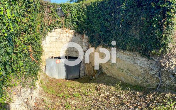 Terrain à vendre    Distré