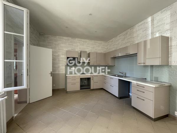 MAISON À LOUER DE 4 PIÈCES DE 95,00 M²