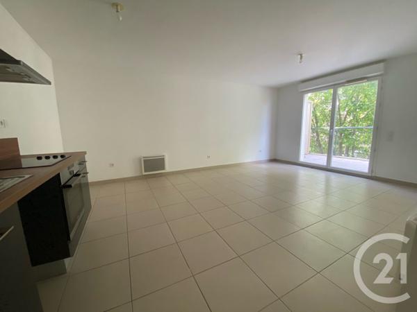 Appartement à vendre  3 pièces - 60,38 m2 BORMES LES MIMOSAS - 83