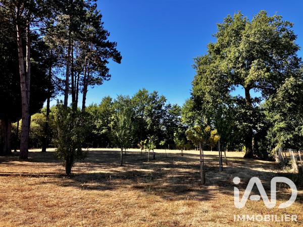 Maison à vendre 11 pièces 276 m² Mareuil-sur-Lay-Dissais