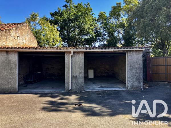 Maison à vendre 11 pièces 276 m² Mareuil-sur-Lay-Dissais