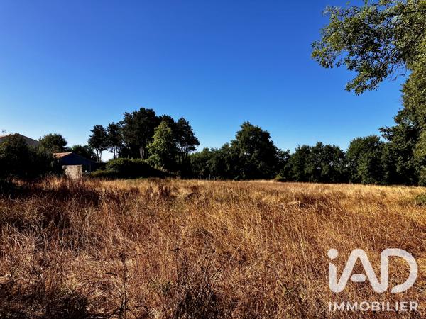 Maison à vendre 11 pièces 276 m² Mareuil-sur-Lay-Dissais
