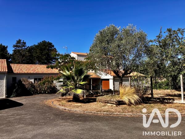 Maison à vendre 11 pièces 276 m² Mareuil-sur-Lay-Dissais