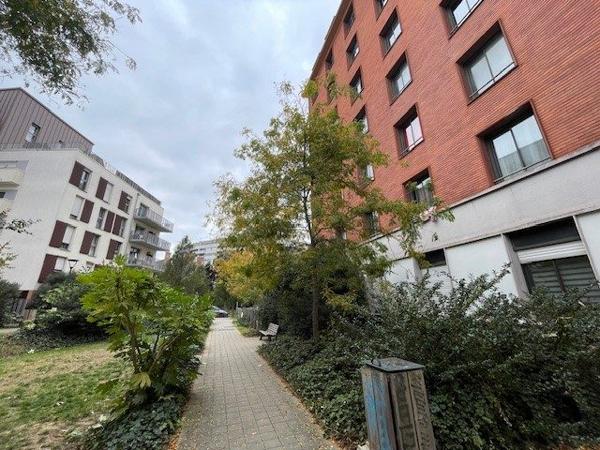T1BIS AU COEUR DE LA VILLE- vendu libre