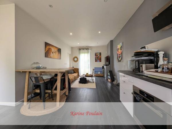 Maison à vendre 12 pièces de 228 m²