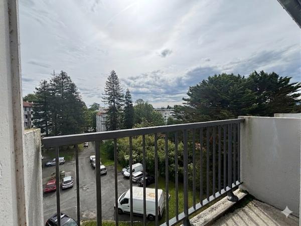 A vendre T3 entièrement rénové