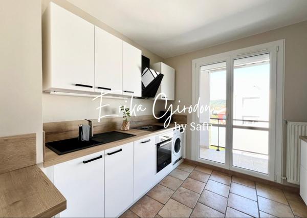 Appartement T3 avec balcon, garage et cave