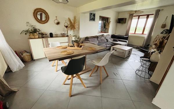 Maison à vendre    3 pièces • 138 m2 Bellicourt