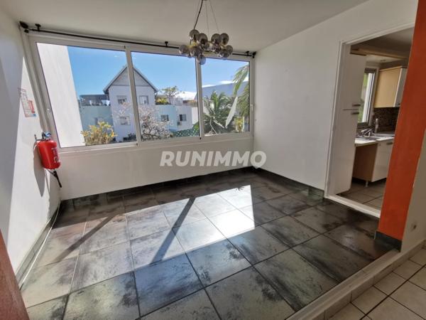 Appartement Saint Gilles Les Bains 4 pièce(s) 90 m2 Nos conseillers vous accompagnent dans votre projet immobilier