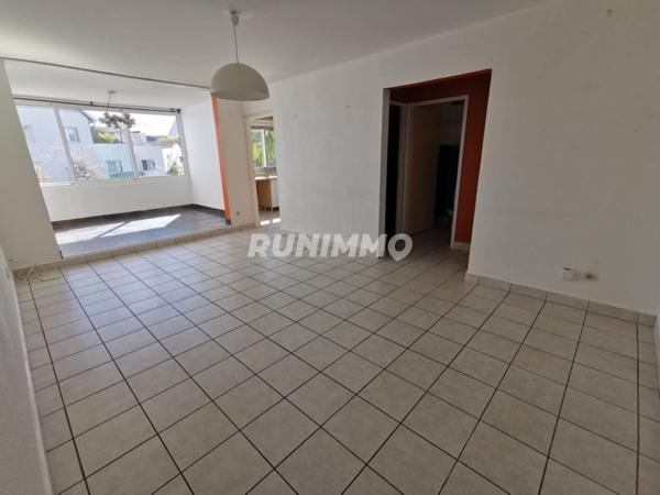 Appartement Saint Gilles Les Bains 4 pièce(s) 90 m2 Nos conseillers vous accompagnent dans votre projet immobilier