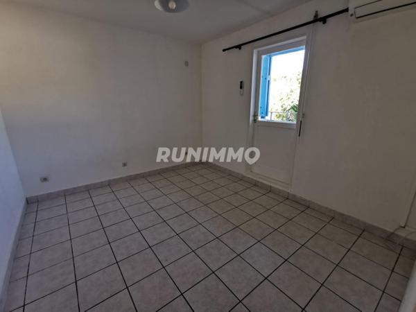 Appartement Saint Gilles Les Bains 4 pièce(s) 90 m2 Nos conseillers vous accompagnent dans votre projet immobilier