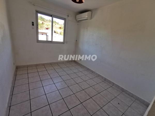 Appartement Saint Gilles Les Bains 4 pièce(s) 90 m2 Nos conseillers vous accompagnent dans votre projet immobilier