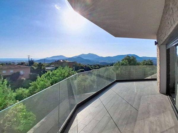 Maison à vendre 5 pièces de 158 m²