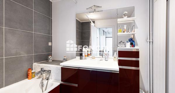 À vendre Appartement 4 pièces 98.2 m² - Lille 59000