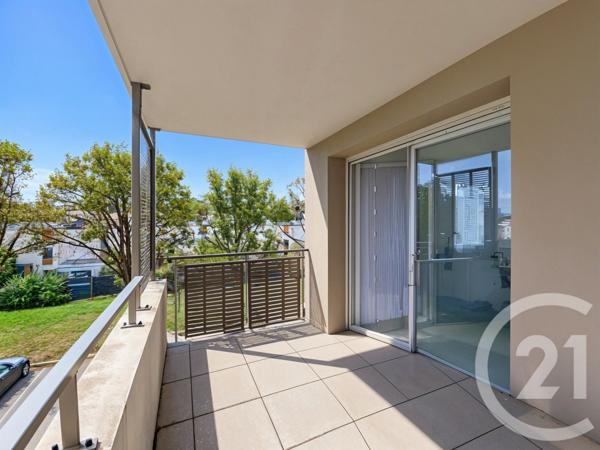 Appartement F3 à vendre  3 pièces - 63,38 m2 ST PRIEST - 69