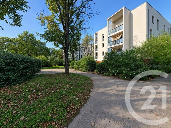 Appartement F3 à vendre  3 pièces - 63,38 m2 ST PRIEST - 69