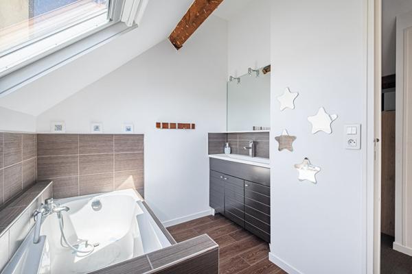 Maison 6 pièce(s) 131 m2