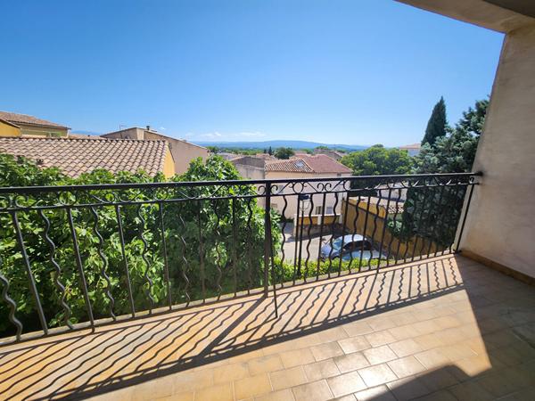 SAINT SATURNIN LES AVIGNON - MAISON A VENDRE DE 83 M² DE SURFACE HABITABLE AVEC TERRASSE ET VUE - GARAGE DE 48 M²
