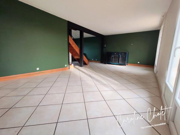 Maison à vendre 9 pièces PORT SAINTE FOY ET PONCHAPT (33)