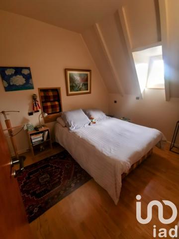 House for sale 10 rooms 250 m² Villeneuve