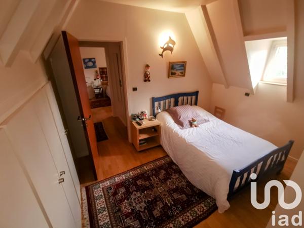 House for sale 10 rooms 250 m² Villeneuve