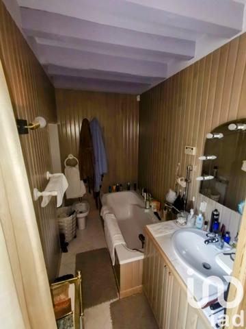 House for sale 10 rooms 250 m² Villeneuve