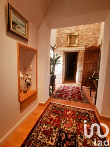 House for sale 10 rooms 250 m² Villeneuve